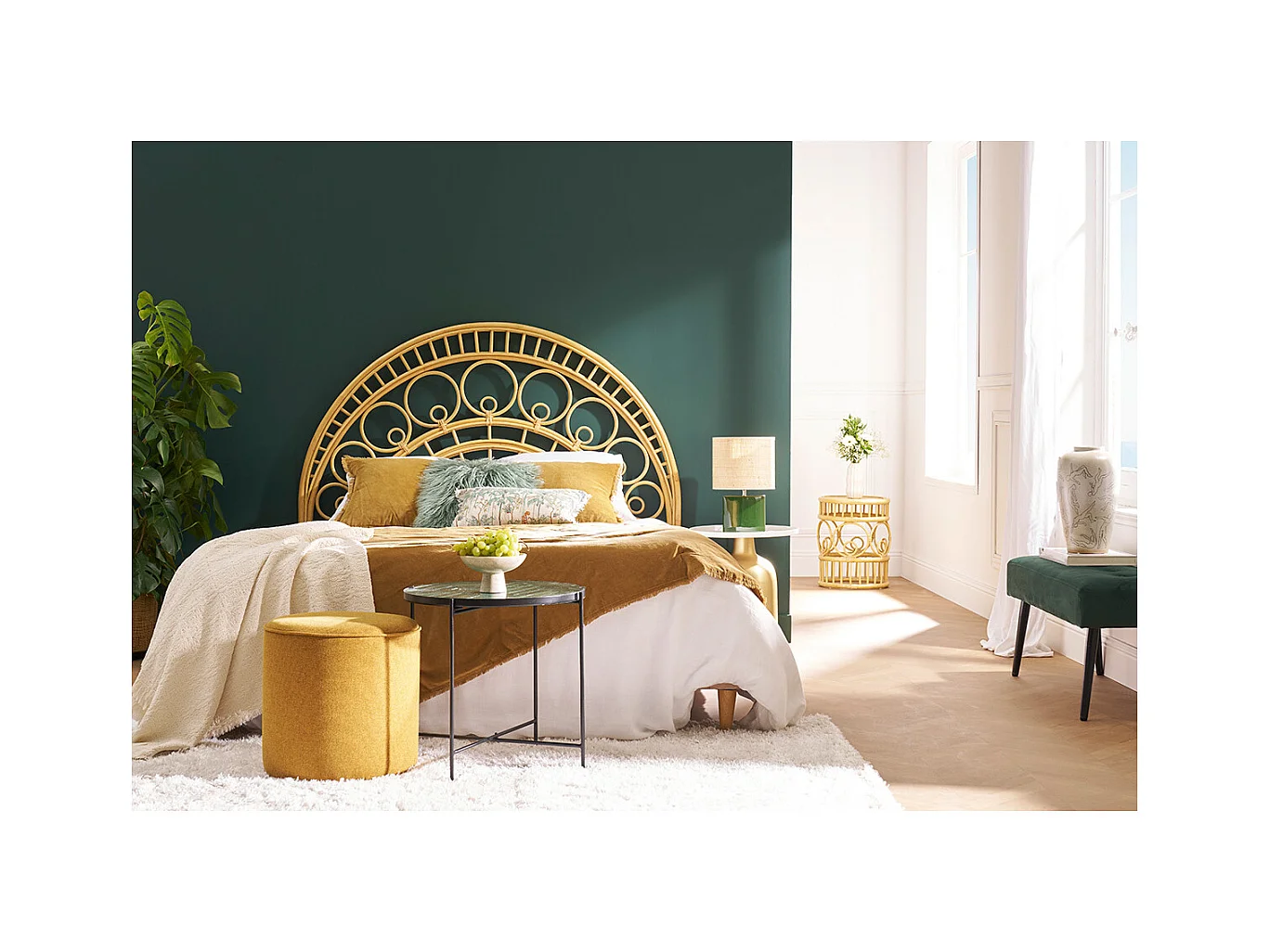 Tavolino rotondo in ceramica verde scuro e metallo nero D50 cm KOTTA