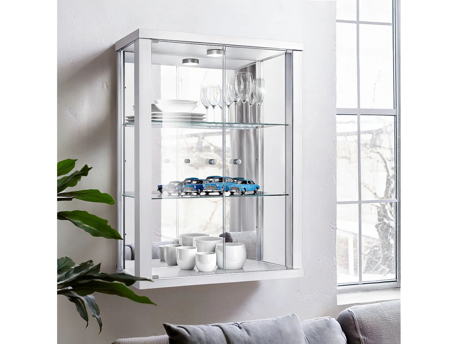 Vitrine murale avec 2 portes, 2 étagères en verre réglables en hauteur & miroir - Avec éclairage LED - 80x60x25 cm - Blanc