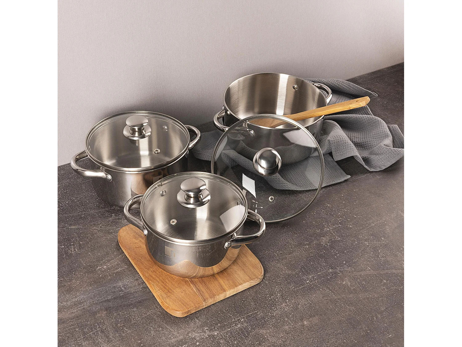 Set de 3 casseroles (Ø16Ø18Ø20cm) ALEA avec couvercles Bergner en inox