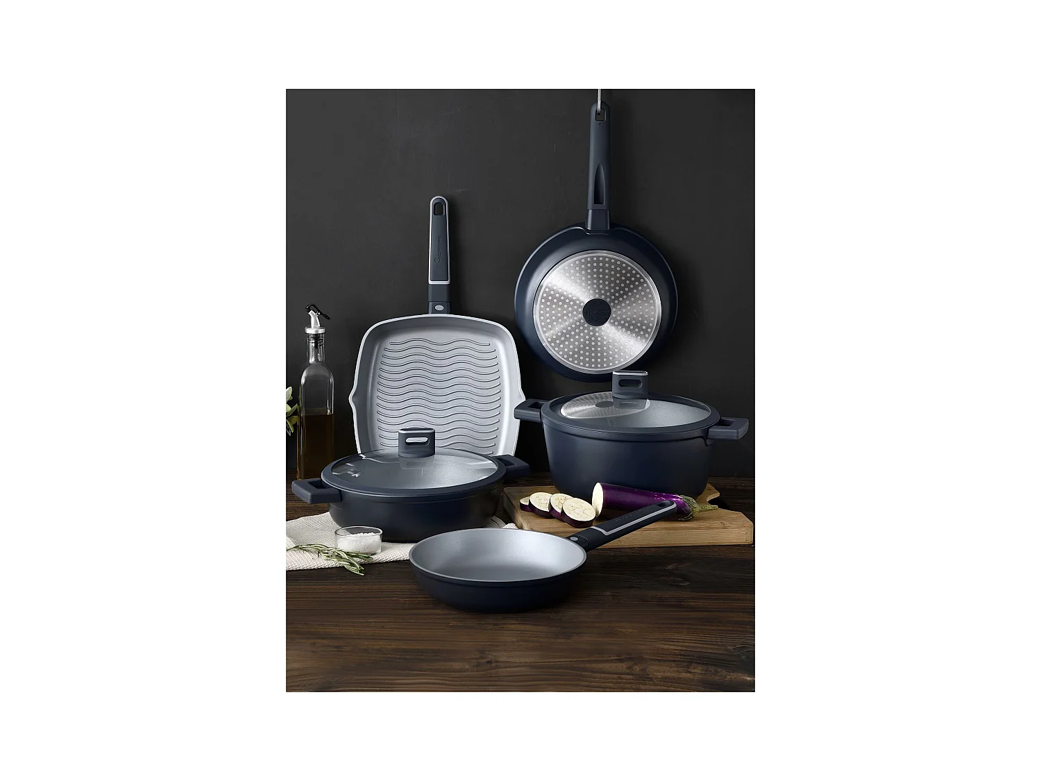 Lot de 2 poêles Ø20Ø26cm INDIGO en fonte d'aluminium antiadhésive MasterPRO