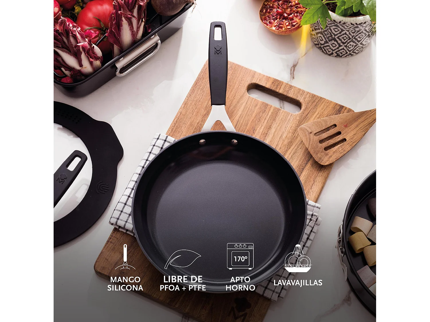 Lot de 3 poêles Ø20Ø24Ø28cm et 3 protections antiadhésives MasterPRO en aluminium forgé