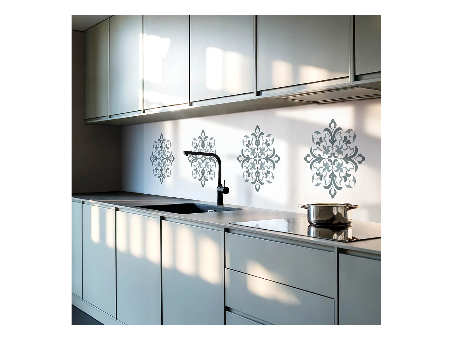 Wandpaneel selbstklebend, Wandverkleidung innen - 100x50 cm - Blumenmuster in Symmetrie