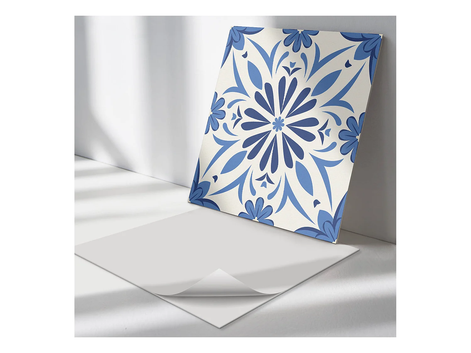 Panneaux muraux autocollants en vinyle imperméable - 4 x 50 x 50 cm - Motif floral sur le fond