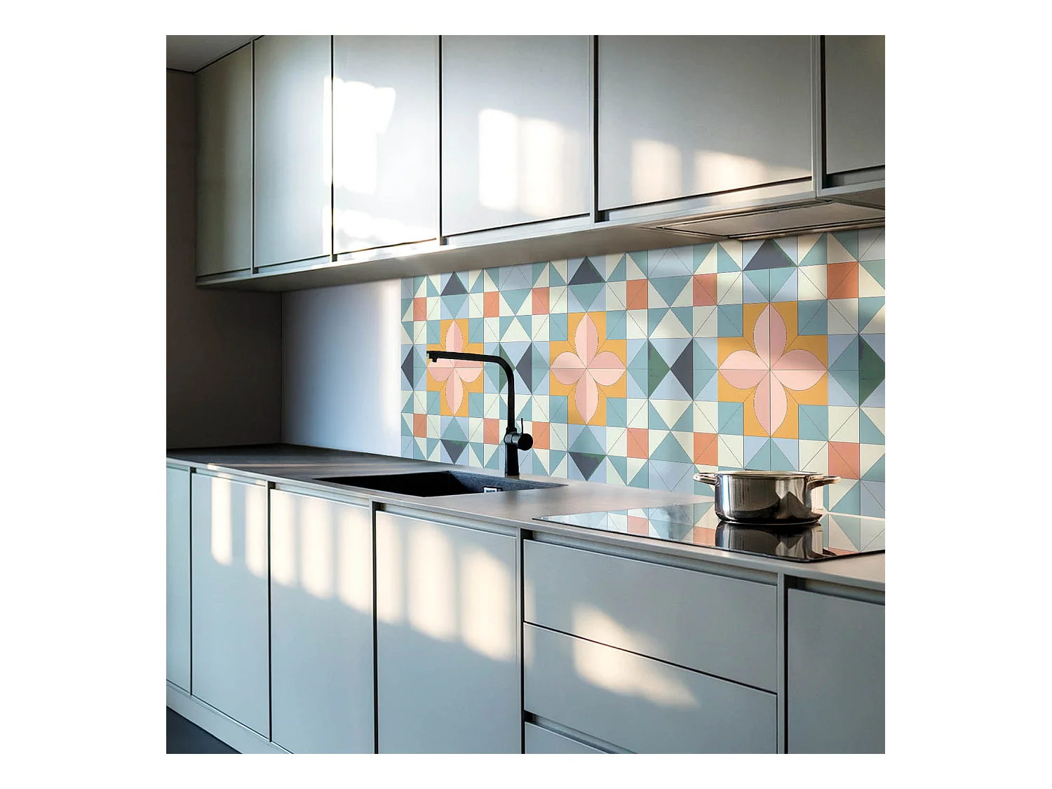 Wandpaneel selbstklebend, Wandverkleidung innen - 4 x 50 x 50 cm - Geometrisches Muster mit einer Blume