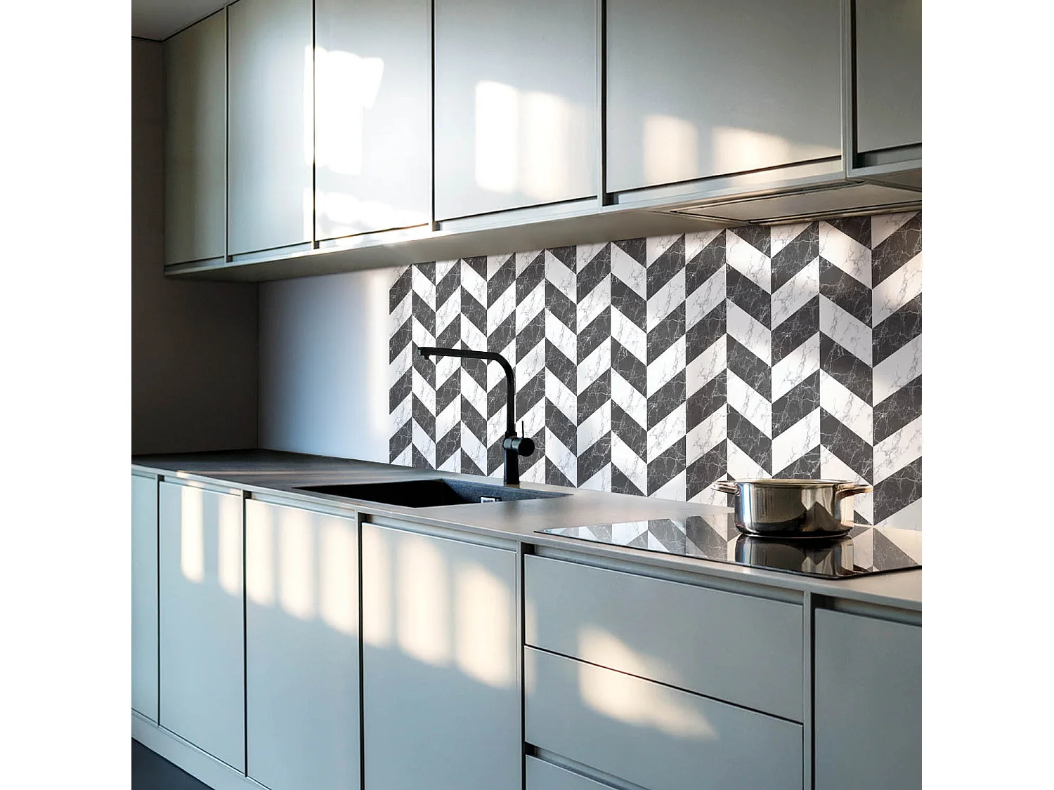 Wandpaneel selbstklebend, Wandverkleidung innen - 4 x 50 x 50 cm - Marmor-Fischgrätenmuster