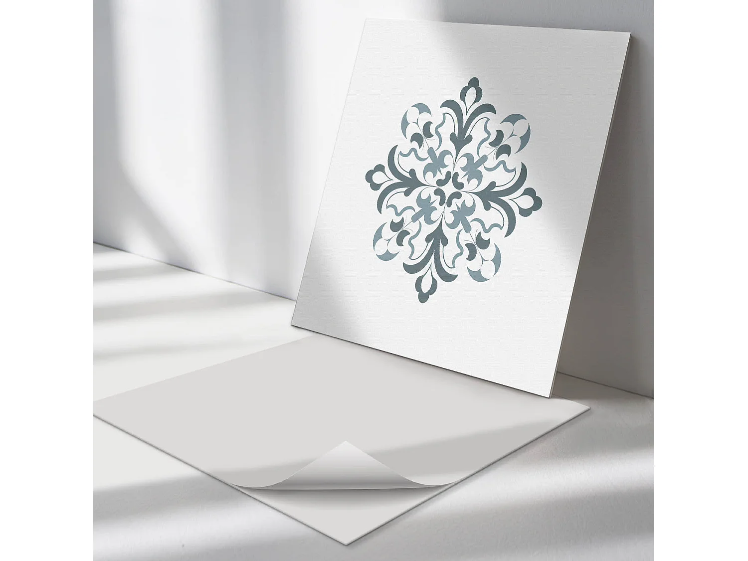 Panneaux muraux autocollants en vinyle imperméable - 4 x 50 x 50 cm - Motif floral en symétrie