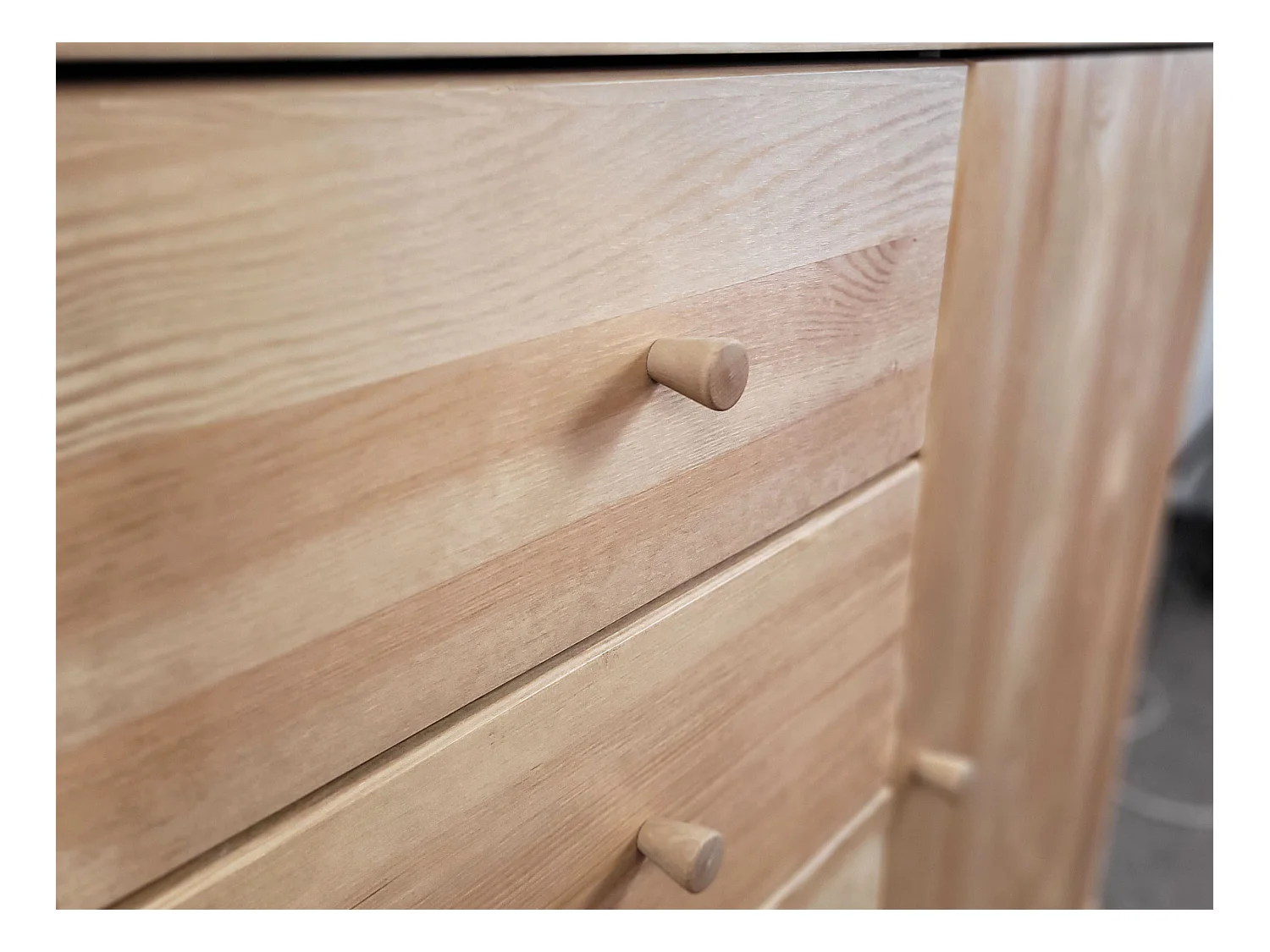 Komoda drewniana 143 cm Oregon, 4 szuflady 2 drzwi,  kolor dębowy