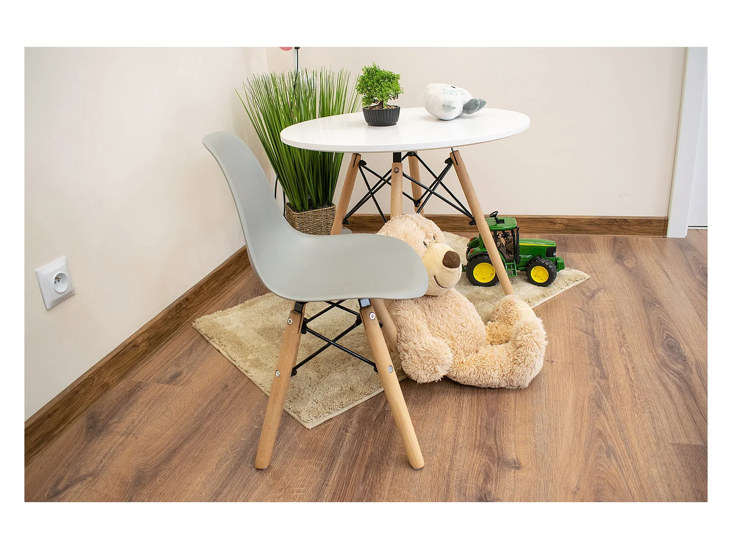 Chaise ZUBI - grise x 1