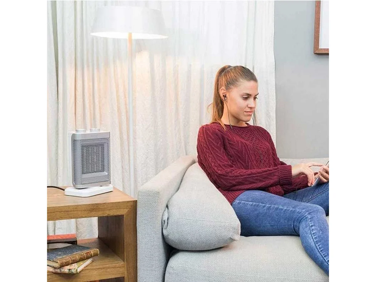 Calefactor cerámico oscilante Ready Warm 6100 Ceramic Rotate Cecotec 1500W 3 modos de funcionamiento