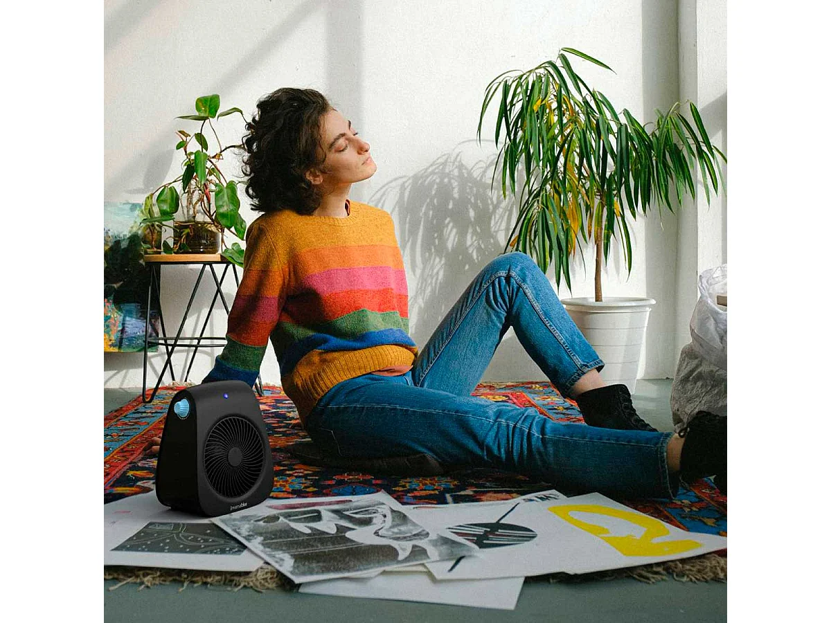 Calefactor ventilador Bávaro 4020 Universal Blue 2000W negro