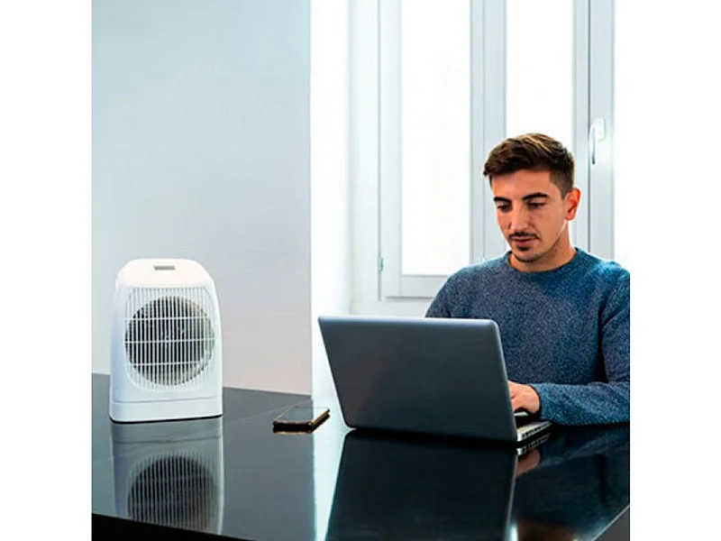 Termoventilador oscilante Ready Warm 9870 Smart Rotate Cecotec 2000W pantalla LCD blanco