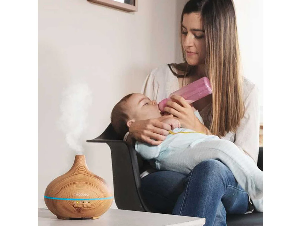 Humidificador Cecotec Pure Aroma 150 Yang luz LED 150ml natural