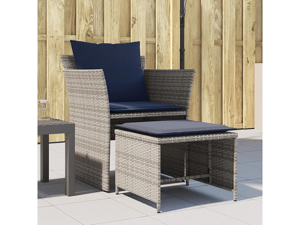 Sedia da giardino con sgabello grigio in resina intrecciata