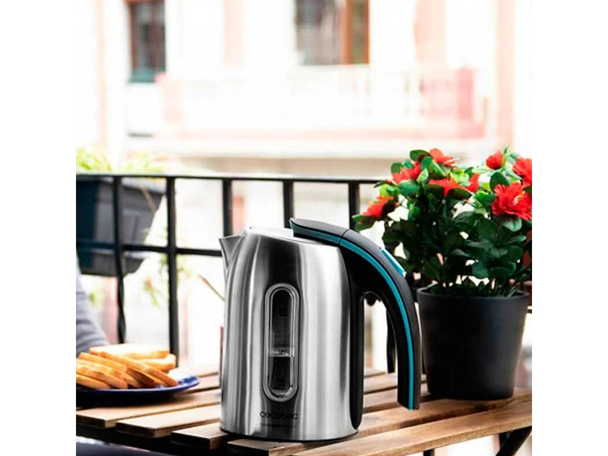 Hervidor de agua eléctrico Thermosense 270 Steel Cecotec 1,7L 2200W con base independiente inox