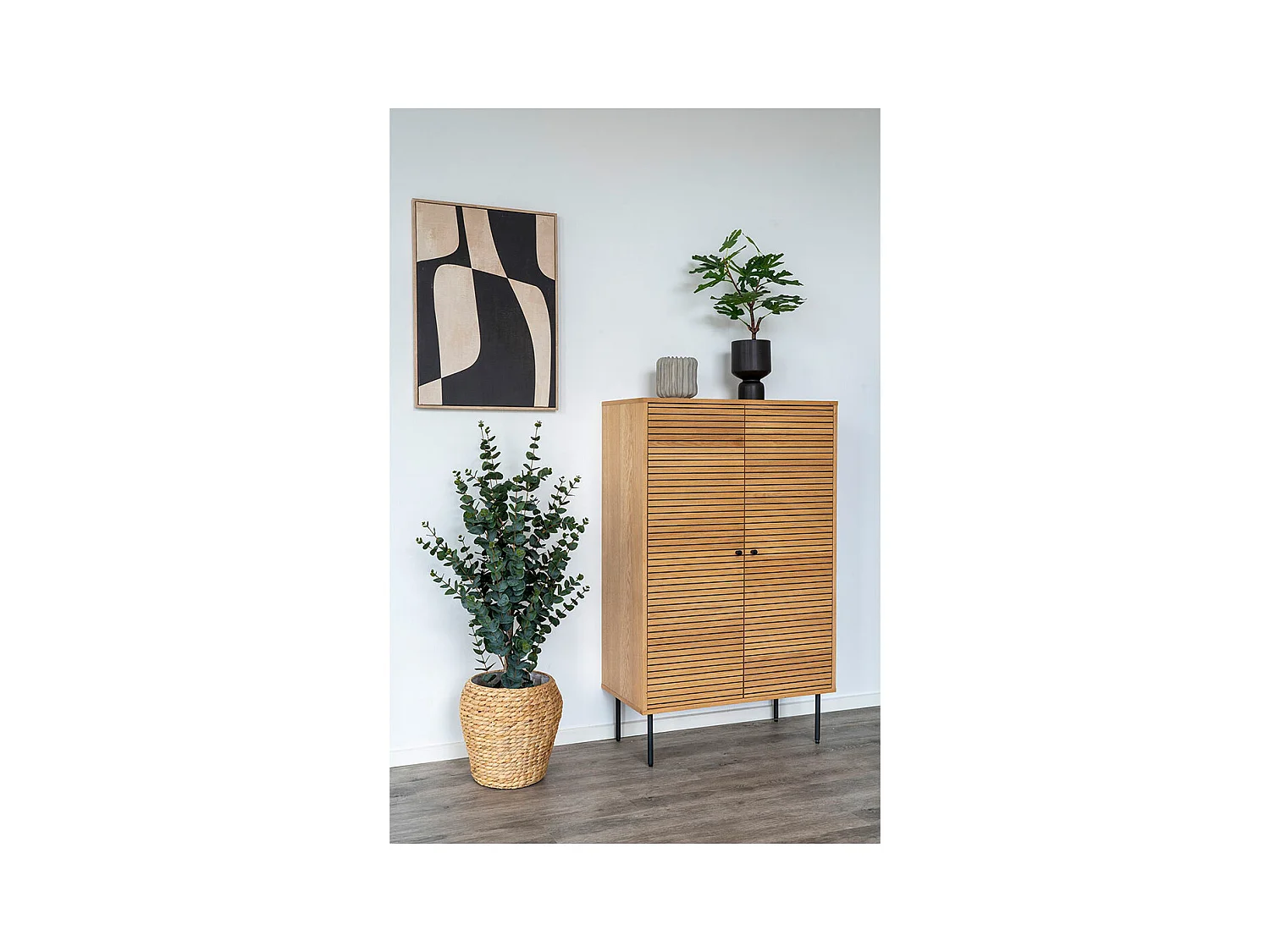 Chaves pot de fleurs gris.