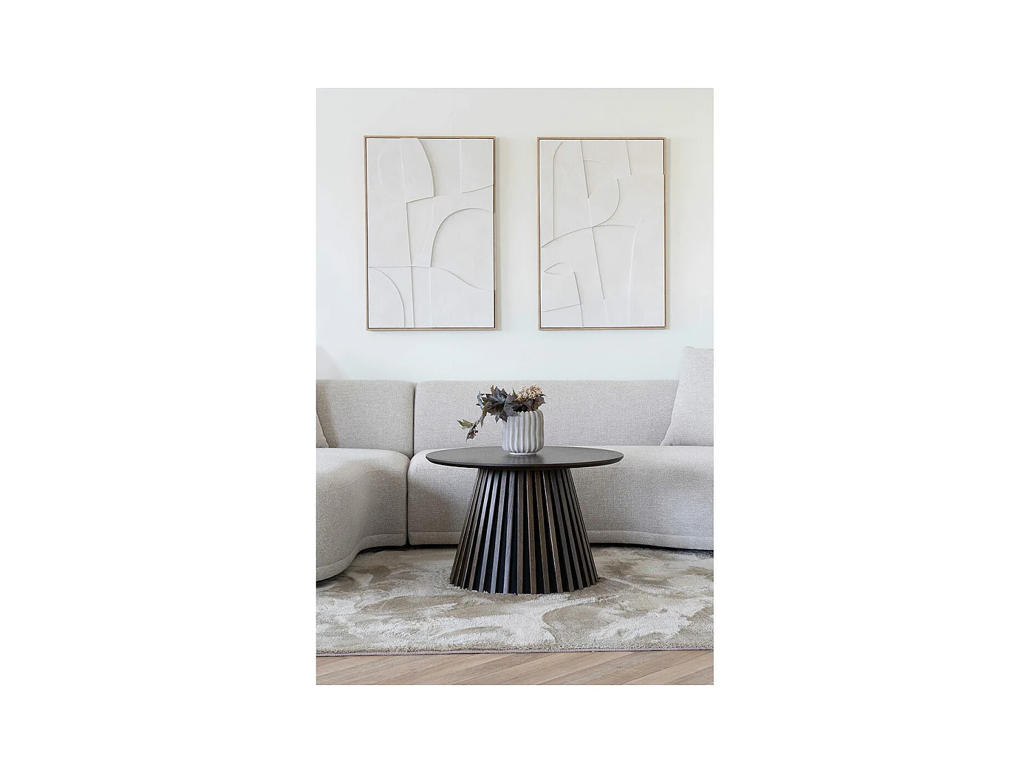 Chaves pot de fleurs gris.