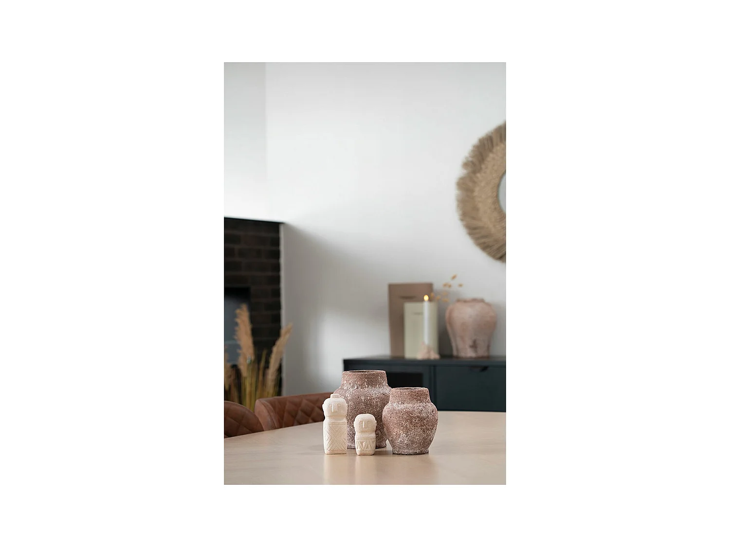 Statuette de décoration en ciment beige 6,5 x 6,5 x 15 cm