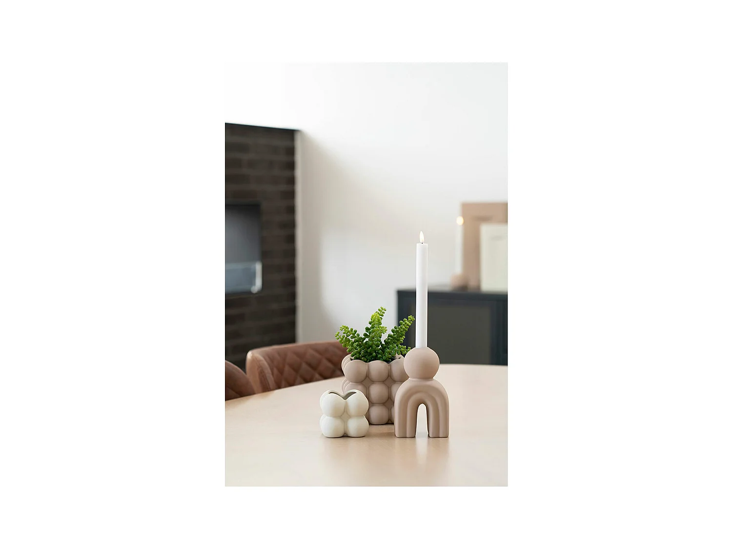 Gouveia Kandelaar keramiek bruin.