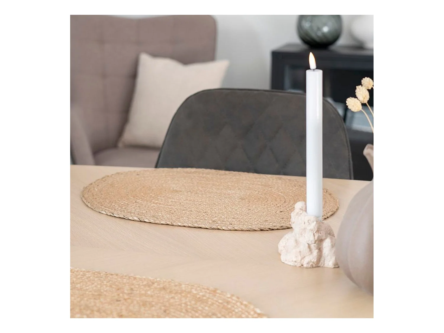 4 sets de table ovales en jute tressée 35 x 45 cm