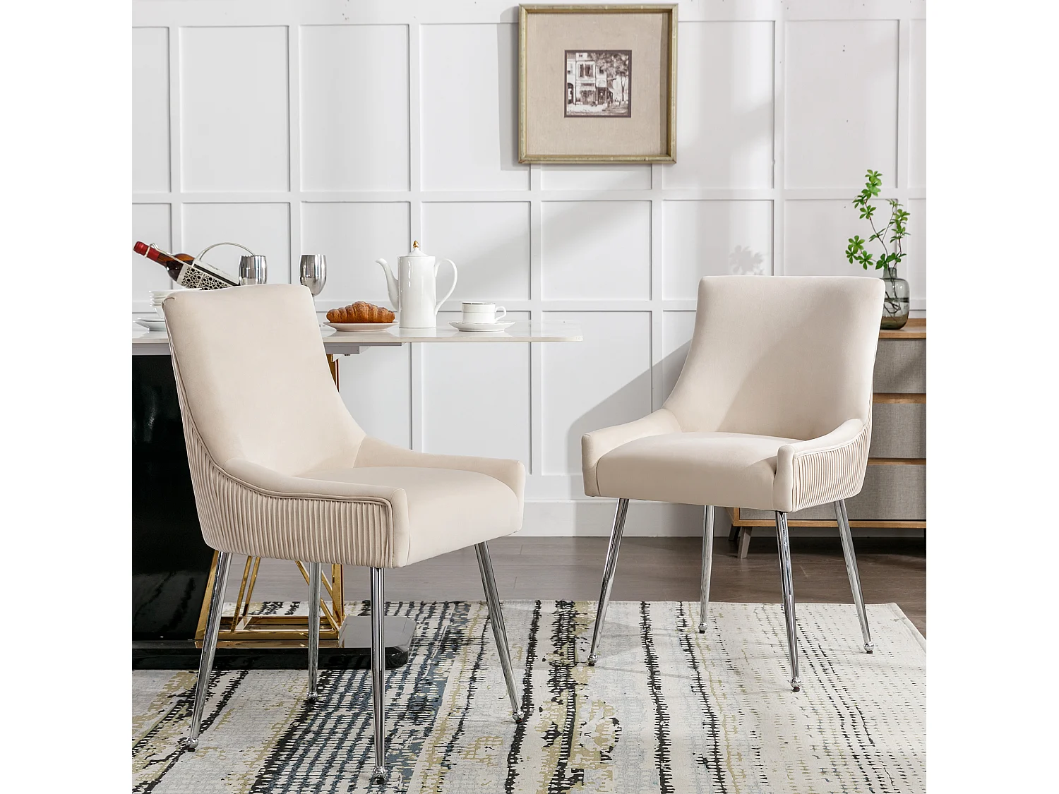 Conjunto de 4 sillas de terciopelo - 86 x 57 x 54 cm - sillón tapizado - patas de metal plateado con asa - beige