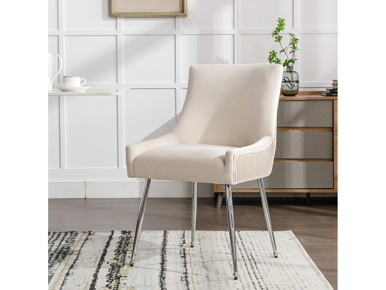 Conjunto de 4 sillas de terciopelo - 86 x 57 x 54 cm - sillón tapizado - patas de metal plateado con asa - beige