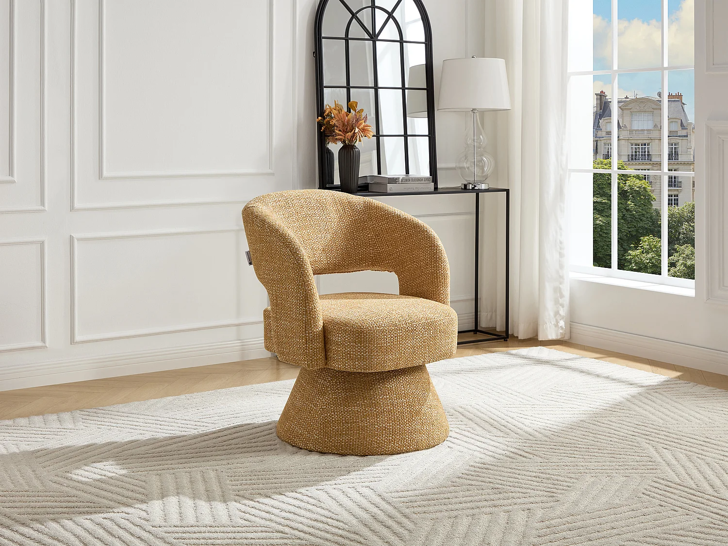 Fauteuil pivotant en tissu texturé jaune moutarde NAROLIA de Maison Céphy