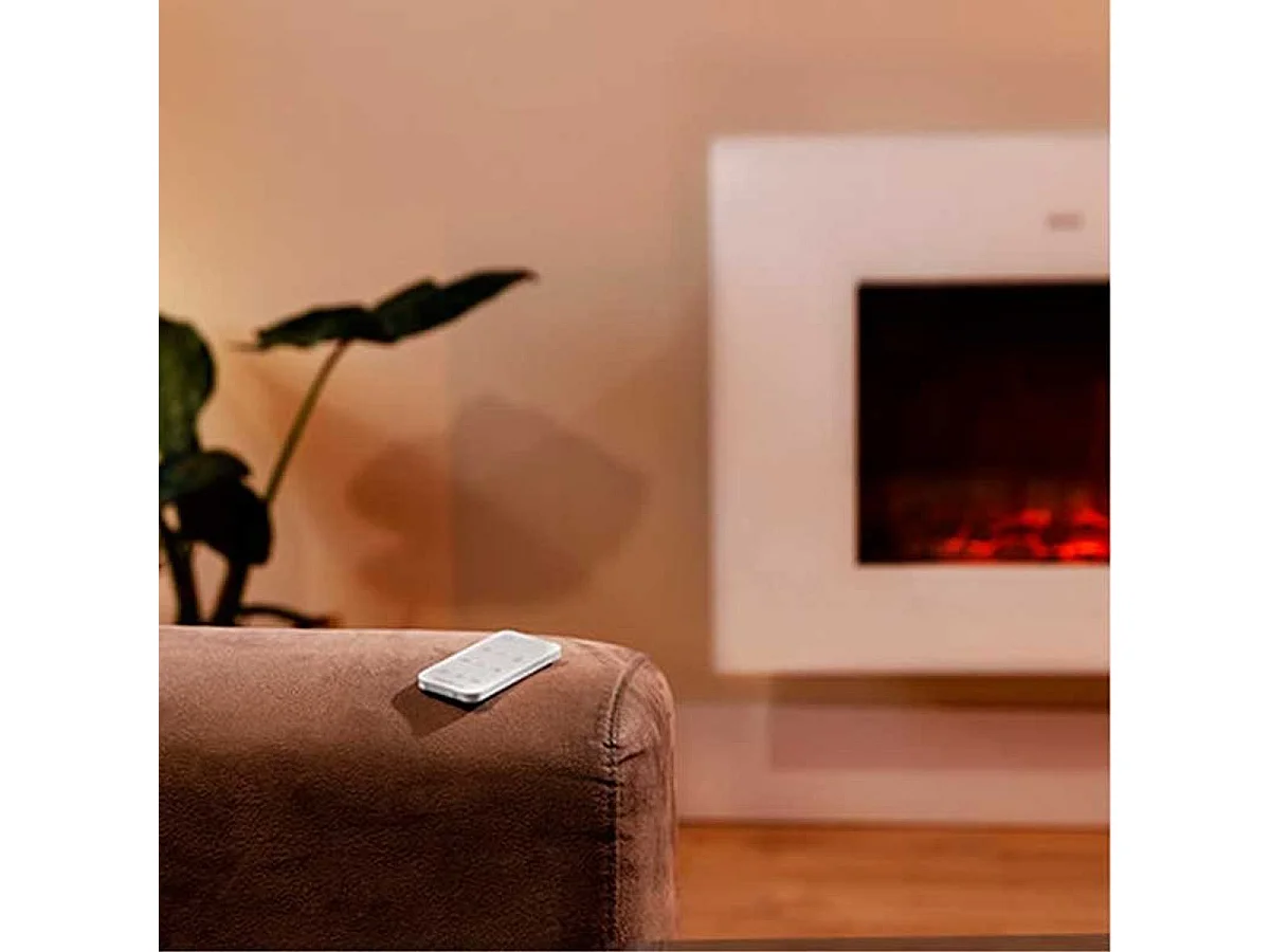 Chimenea eléctrica decorativa Ready Warm 2690 Flames Connected White Cecotec 2000W control vía App