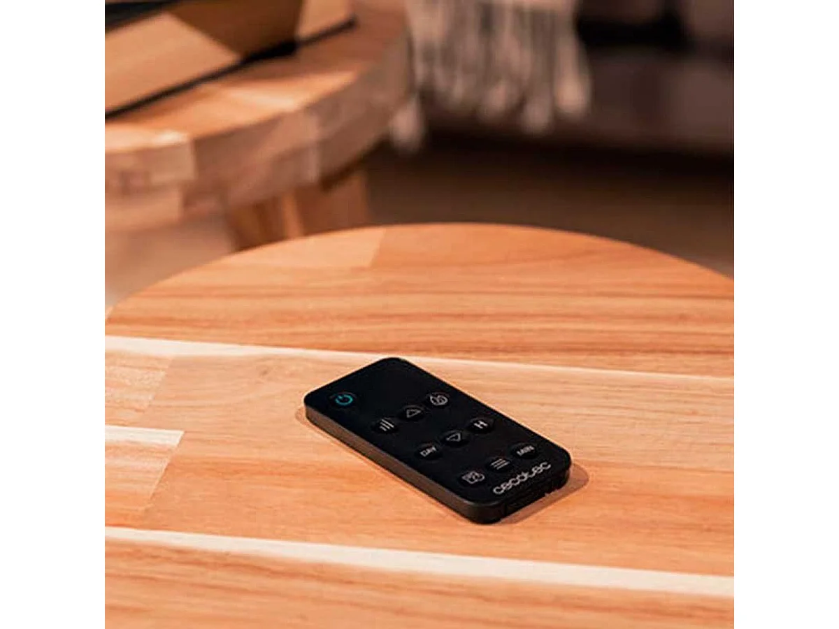 Chimenea eléctrica decorativa Ready Warm 2250 Curved Flames Connected Cecotec 2000W control vía App