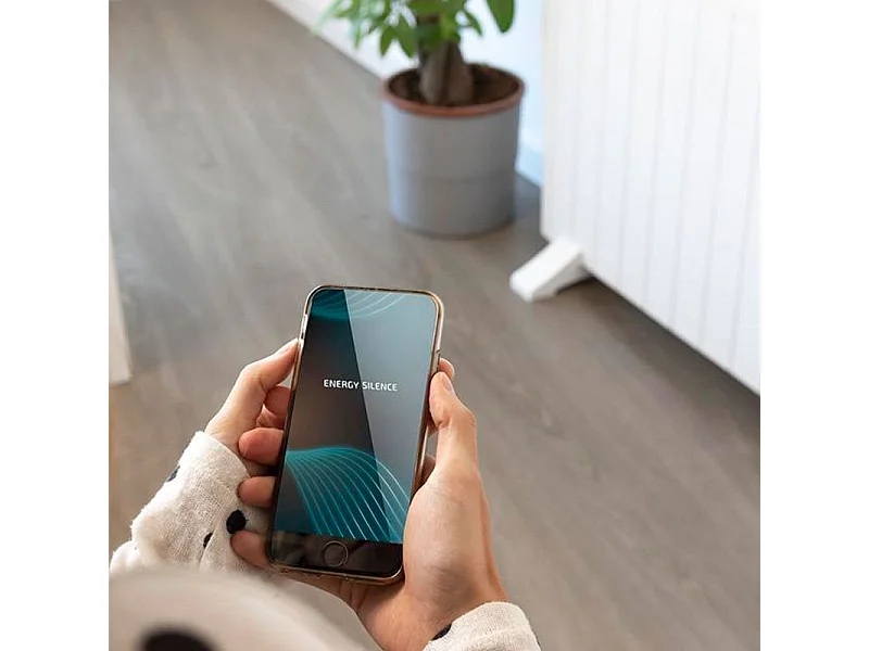 Emisor térmico Cecotec ReadyWarm 2500 Thermal Connected 2000W 12 elementos WiFi blanco