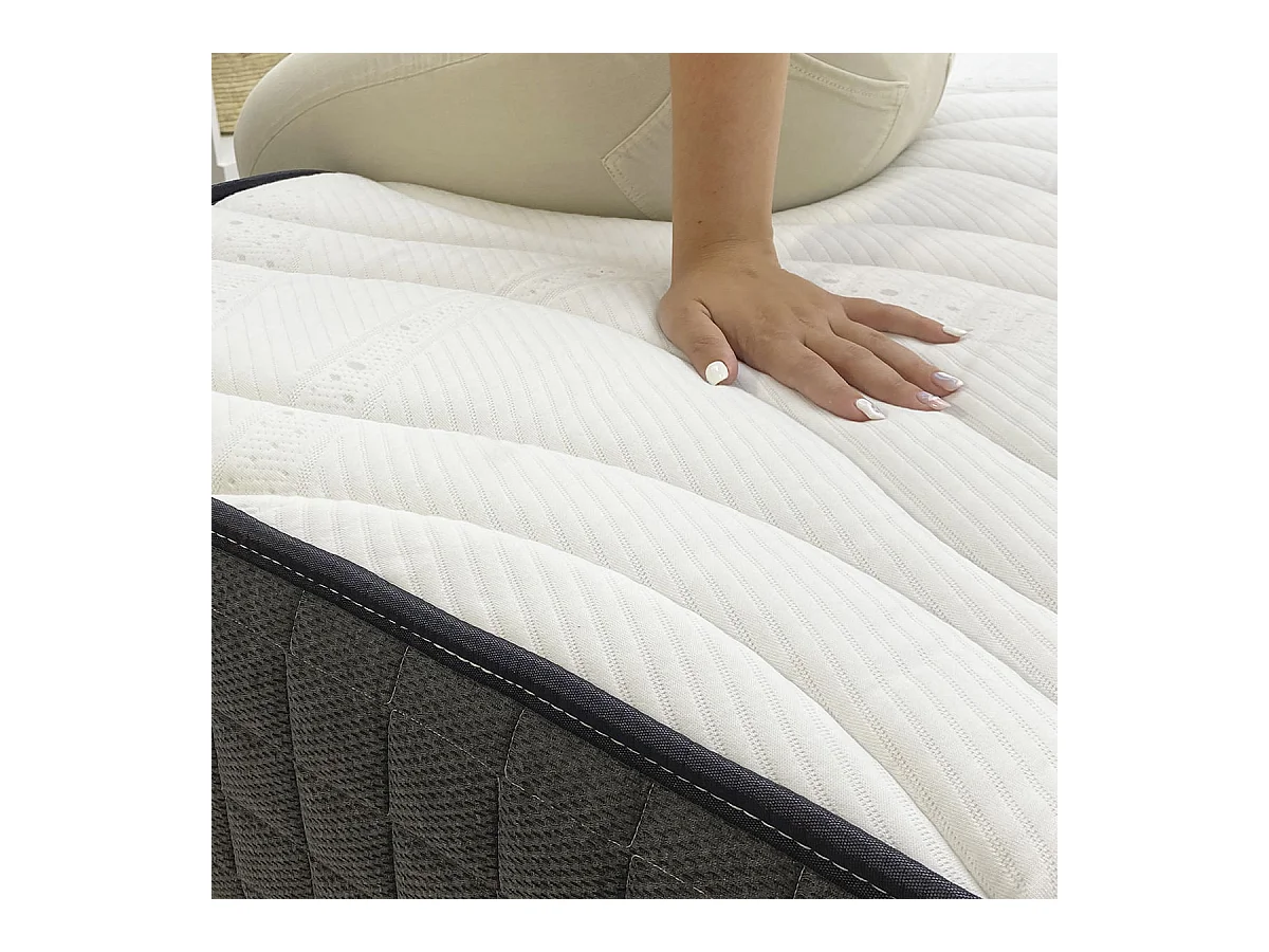 Colchón Oro Noah núcleo Flexcel 23kg/m³ enrollado 135x190 cm