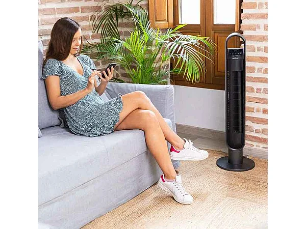 Ventilador de torre Cecotec EnergySilence 9190 SkyLine Ionic Connected 60W WiFi + mando a distancia negro
