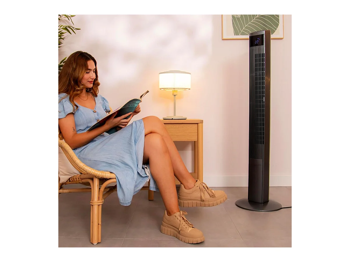 Ventilador de torre Cecotec EnergySilence 470 Max Skyline Ionic 45W mando a distancia negro 119 cm