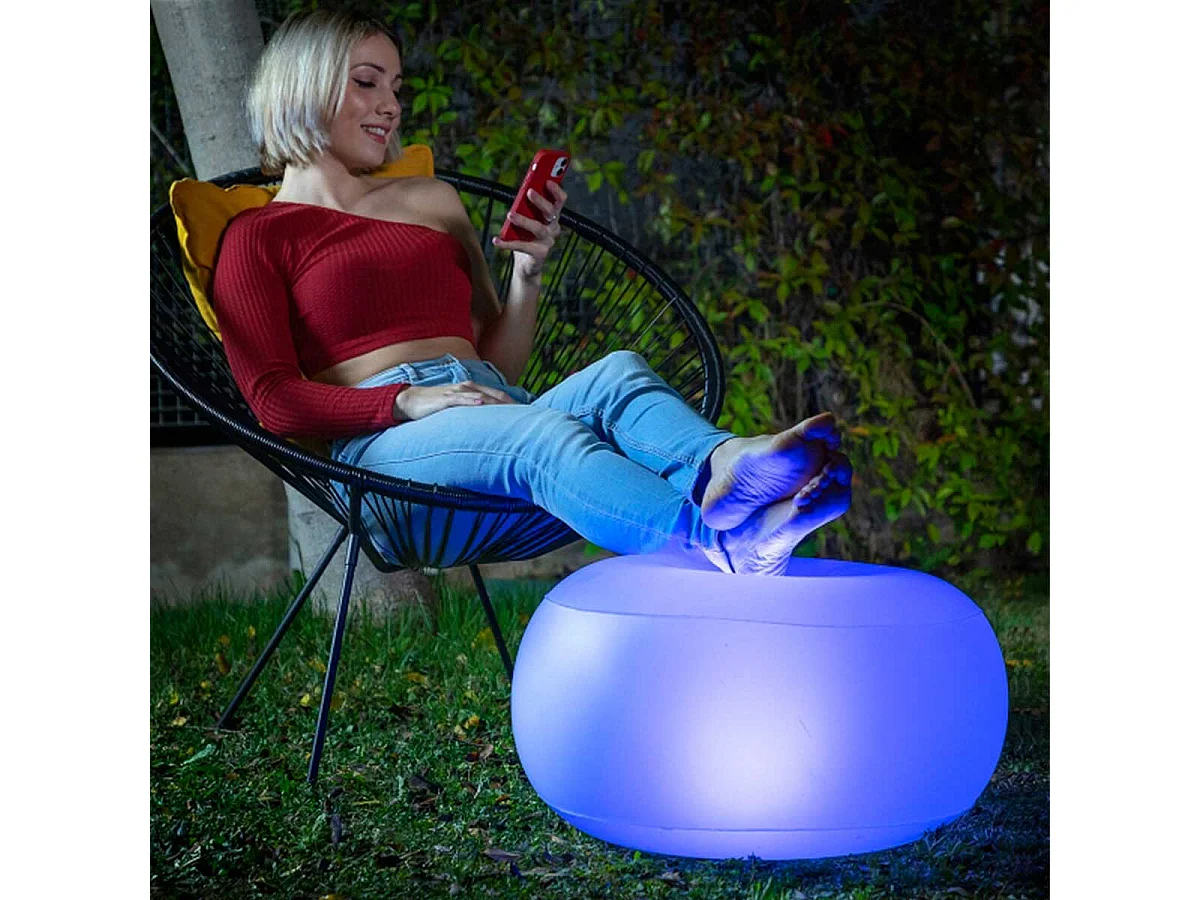 Asiento hincahble Pulight Innovagoods con LED y mando a distancia multicolor Ø50x30 cm
