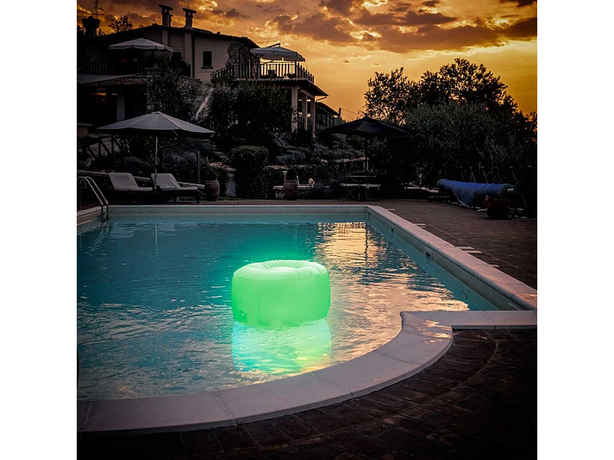 Asiento hincahble Pulight Innovagoods con LED y mando a distancia multicolor Ø50x30 cm