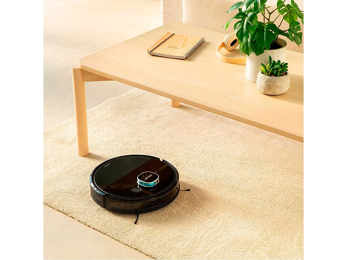 Robot aspirador Cecotec Conga Eternal Pet Vital 4 en 1 WiFi Alexa especial mascotas negro