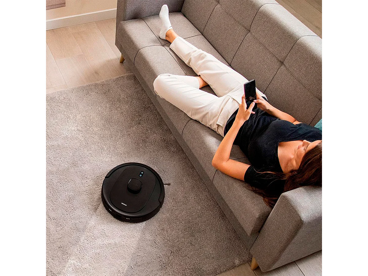 Robot aspirador Cecotec Conga 8290 Immortal Ultra Power Home Genesis 7000Pa 4 en 1 WiFi negro