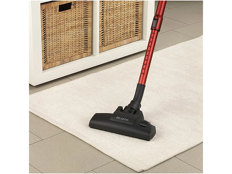Aspirador vertical Ariete Evo 2761 600W 0,5L con cable rojo