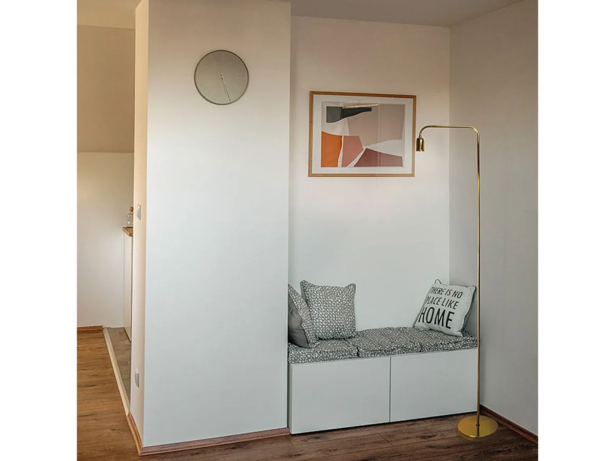 Lámpara de pie Space Lumit 60W latón dorado 150x20x400 cm