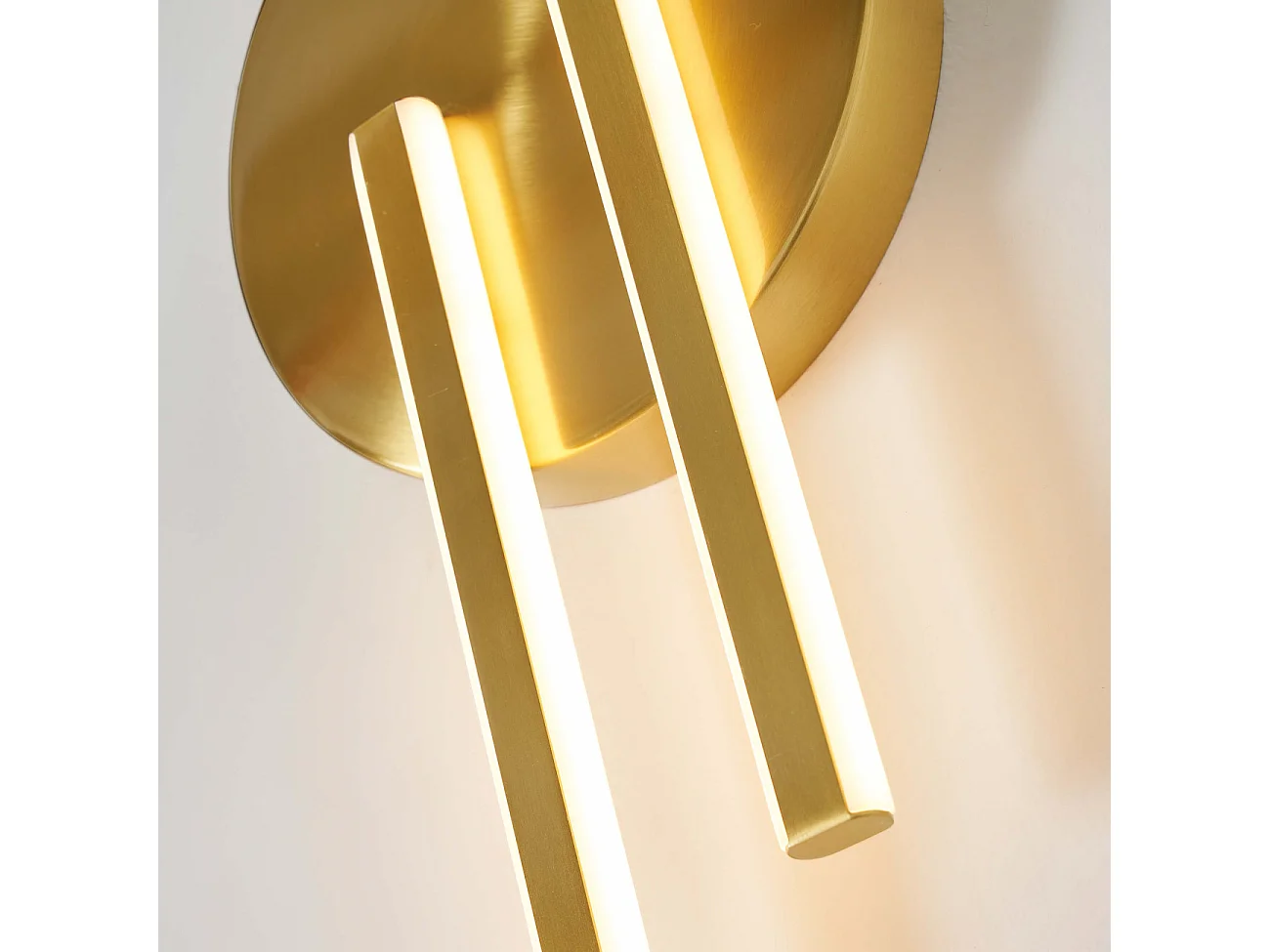 Applique laiton aux lignes épurées 80 cm - Pia