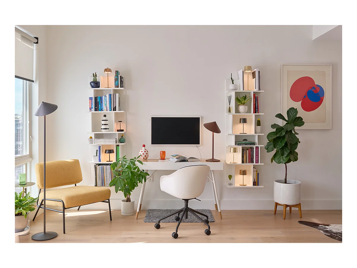 Zafferano Wiederaufladbare LED-Stehleuchte Pina XXL – 6 W, IP65, Touch-Dimmer, Magnetkopf, modernes Design für drinnen und draußen – Titan