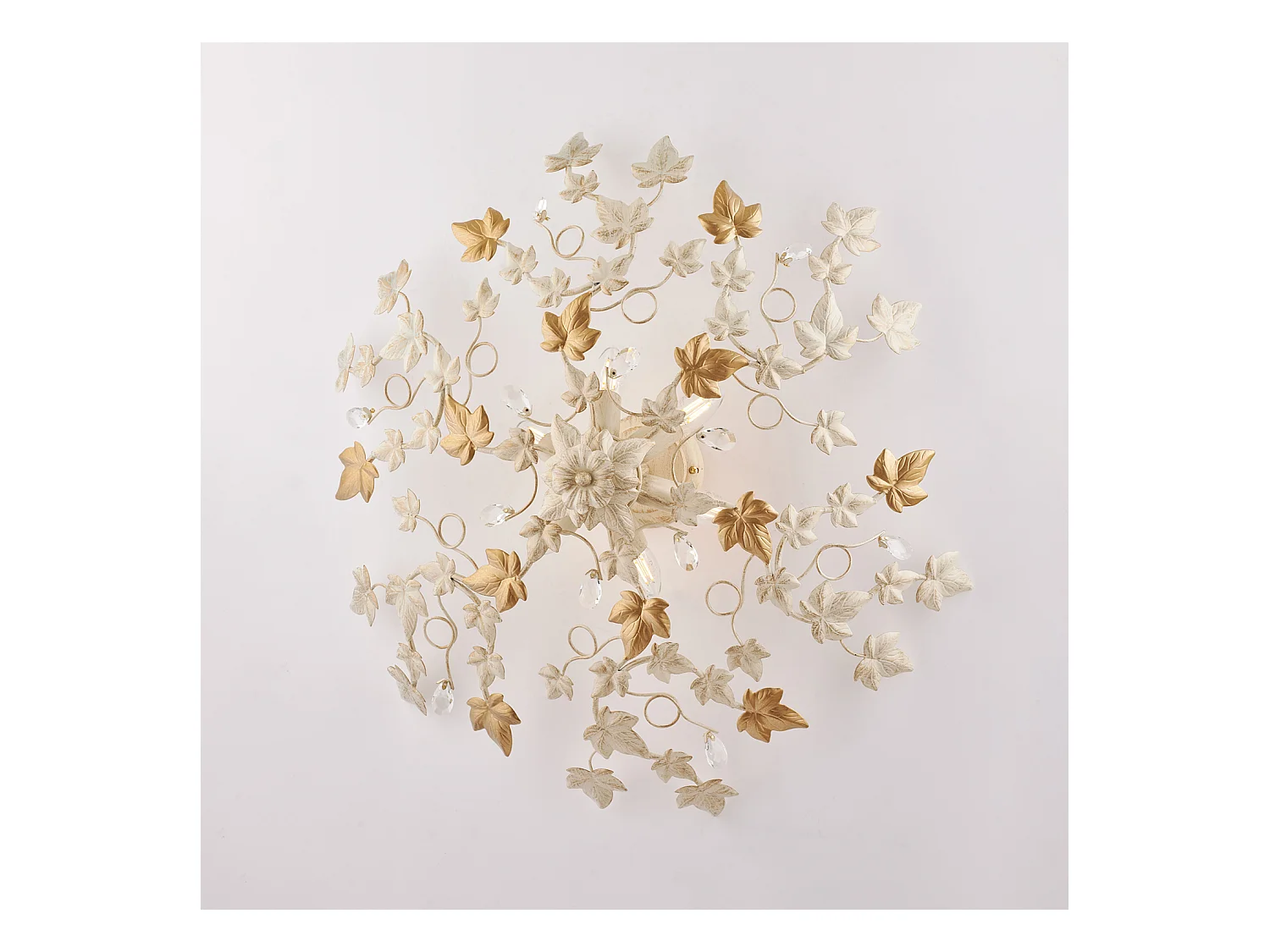 Edera Plafonnier en fer laqué ivoire décor or antique et strass cristal 6 lumières H.22 d.80 BL50-PL6-AV