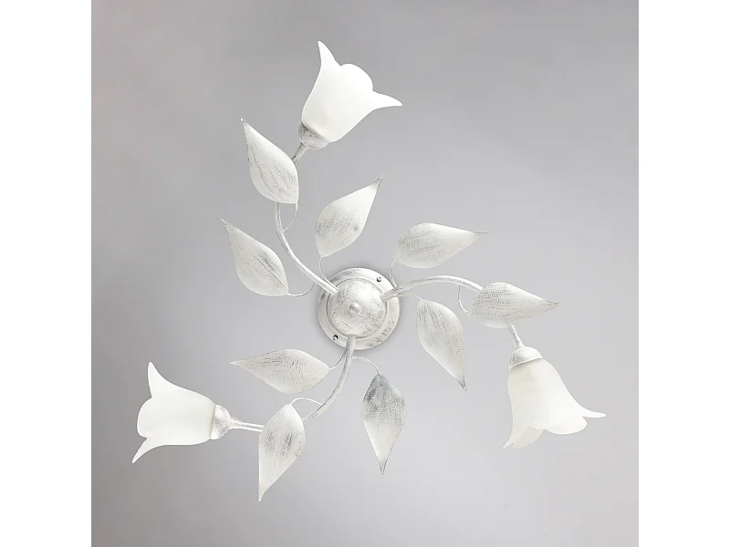 Plafonnier Olga fer blanc, déco argent antique, verre albâtre d.14, 3 lumières d.67 cm pour pièces raffinées
