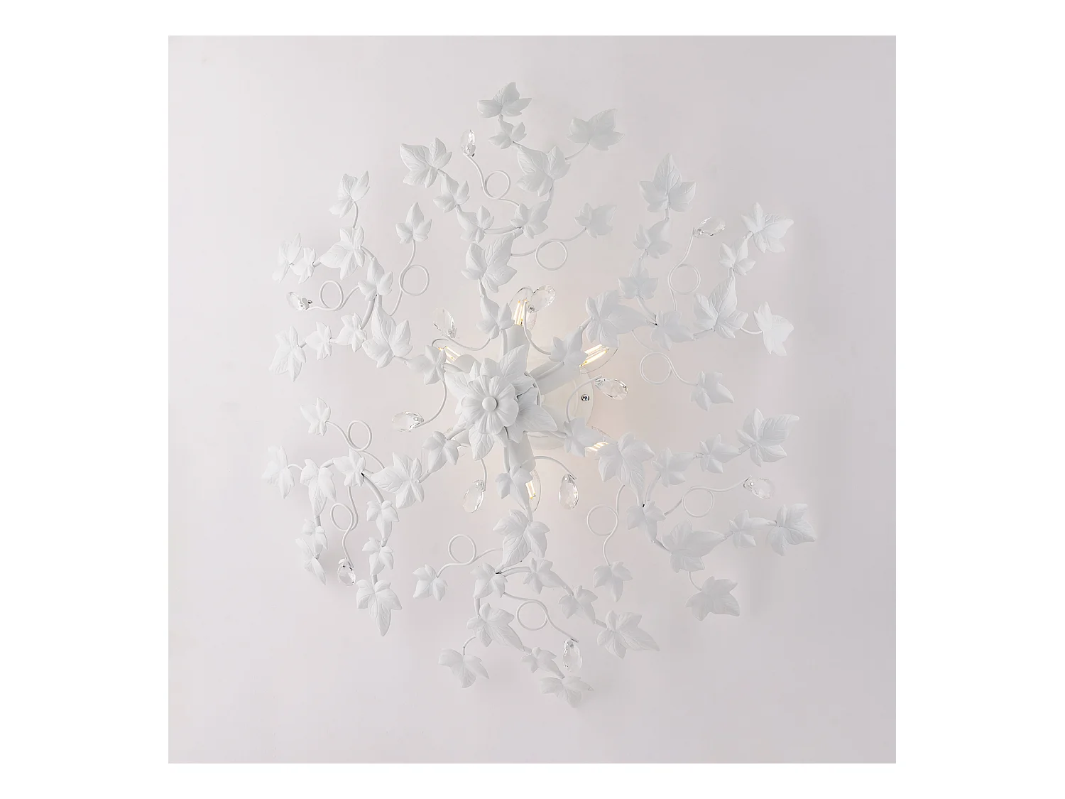 Edera Plafonnier en fer laqué blanc décoration effet shabby chic et strass cristal 6 lumières H.22 d.80 BL50-PL6-BCO