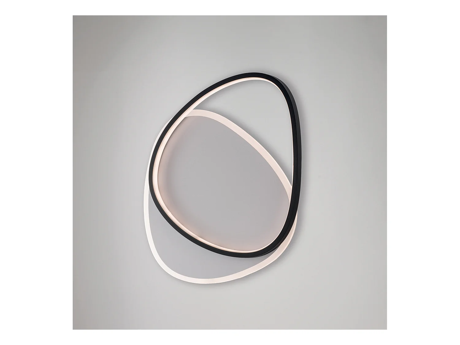 Amy Plafonnier noir et blanc en métal et aluminium avec LED CCT intégrées + télécommande L.45 X 37 BL307-PBC-PC