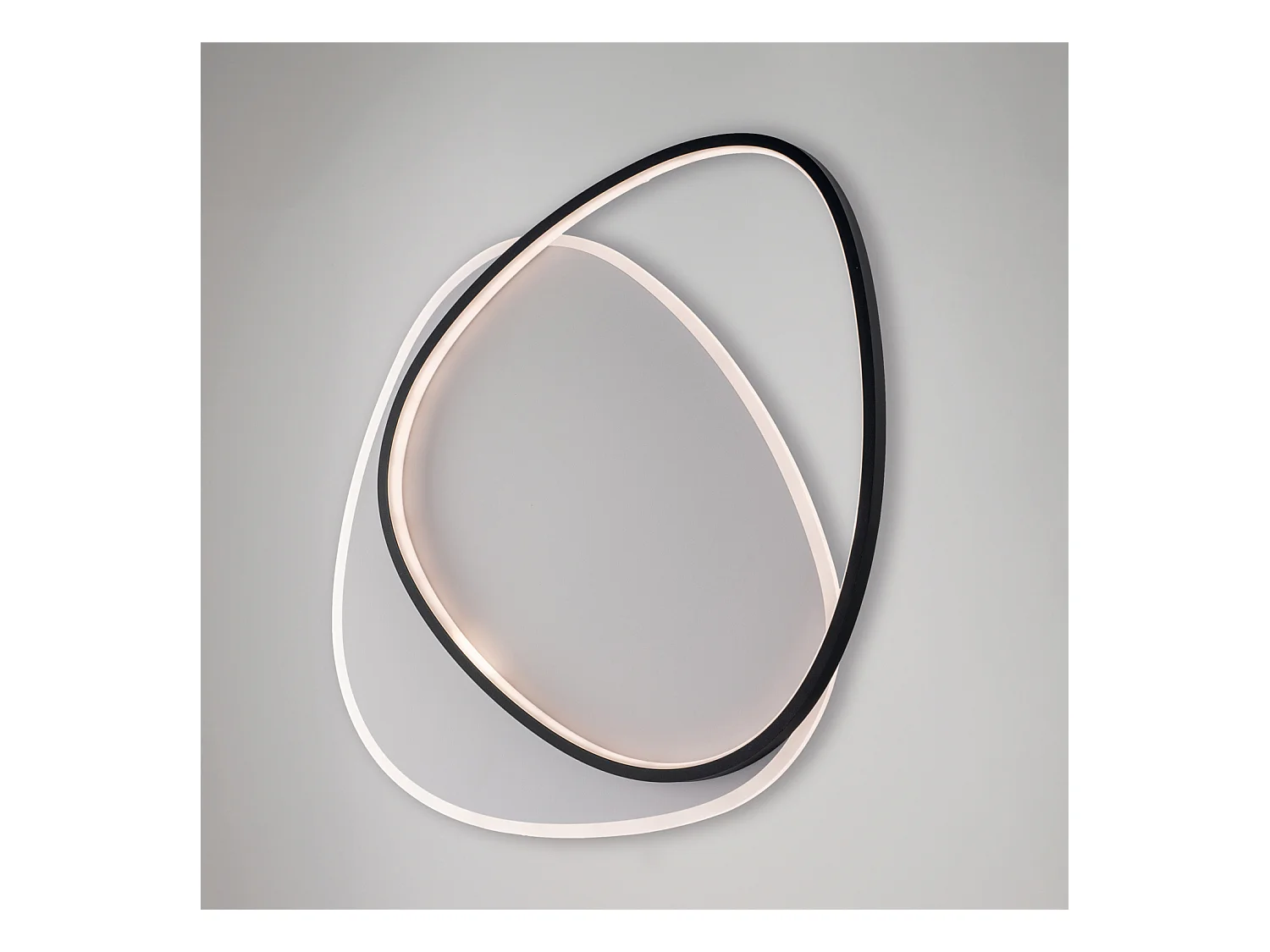 Amy Plafonnier noir et blanc en métal et aluminium avec LED CCT intégrées + télécommande L.55 X 46 BL307-PBC-GR