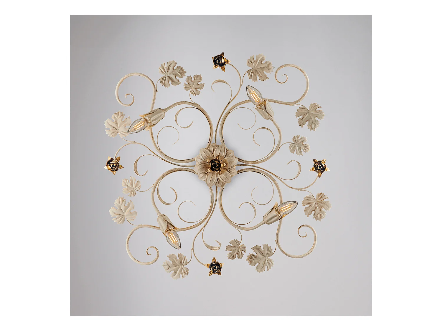 Iris - Plafon em ferro lacado marfim com deco ouro antigo 4 luzes H.17 - Ø76 - BL169-PL4-AV