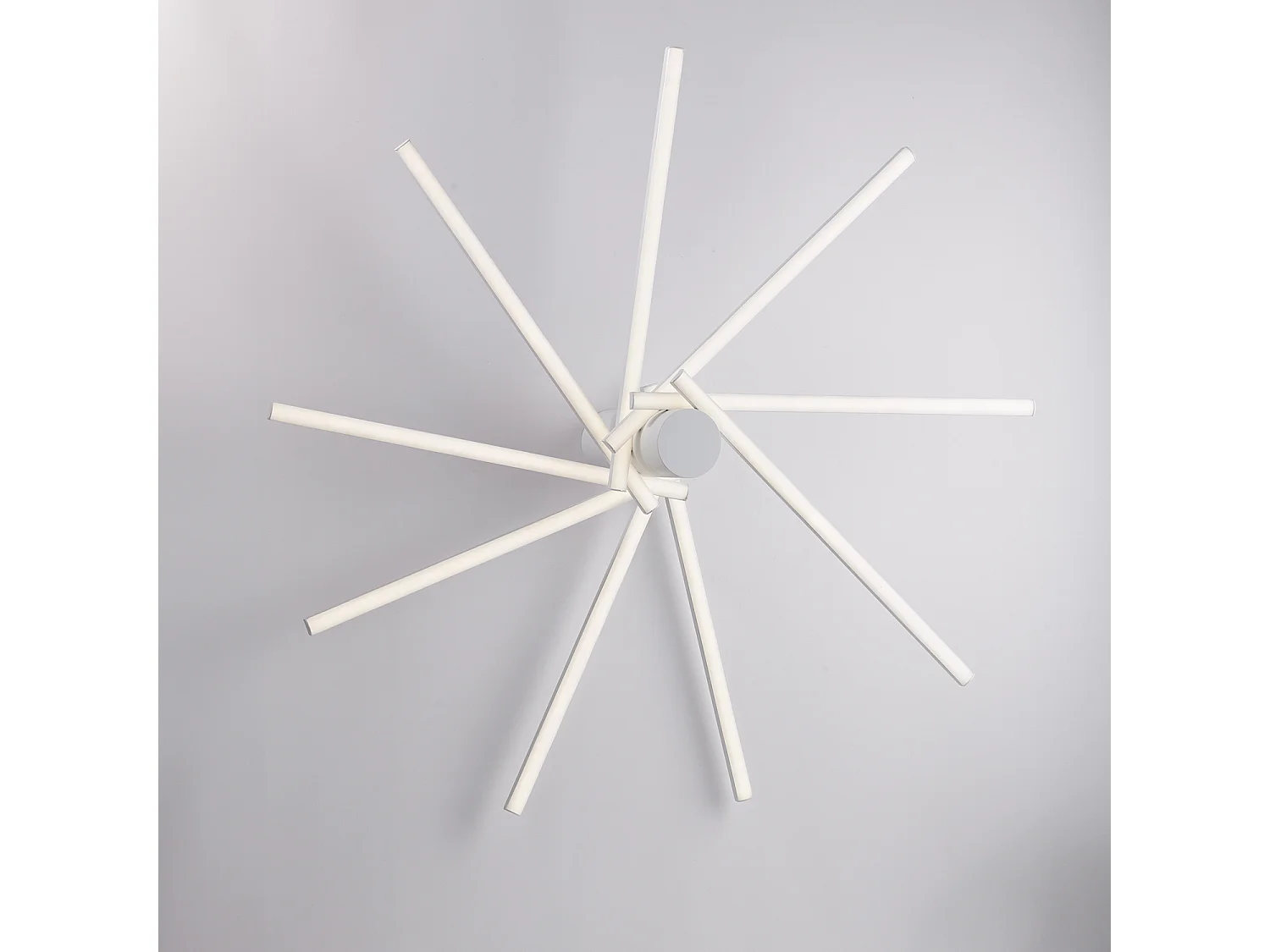 Mikado Plafonnier à lumières orientables en métal et aluminium laqué blanc avec 5 LED intégrées MAX 85 BL276-PL9-BC