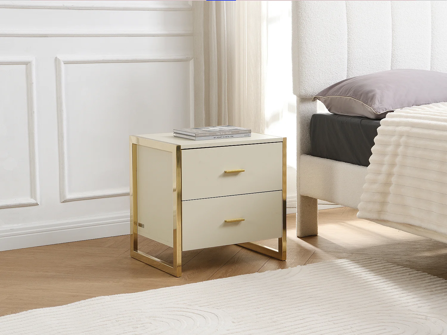 Lot de 2 tables de chevet 2 tiroirs - MDF - Beige et doré - OMBRELIA de Pascal Morabito