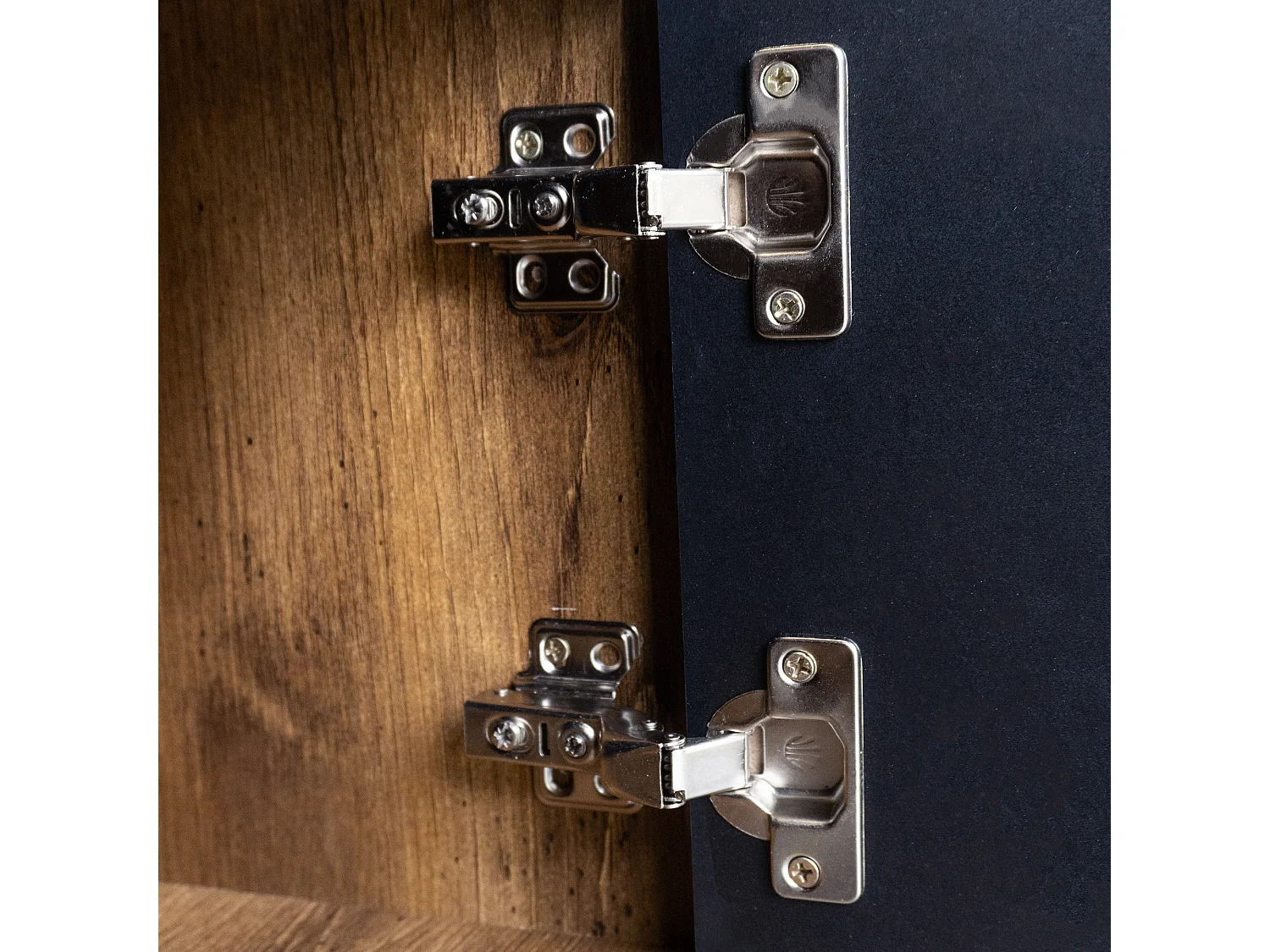 90 cm Schwarze und Holzfarbene Couchtisch – 2 Offene Fächer und 2 Türen