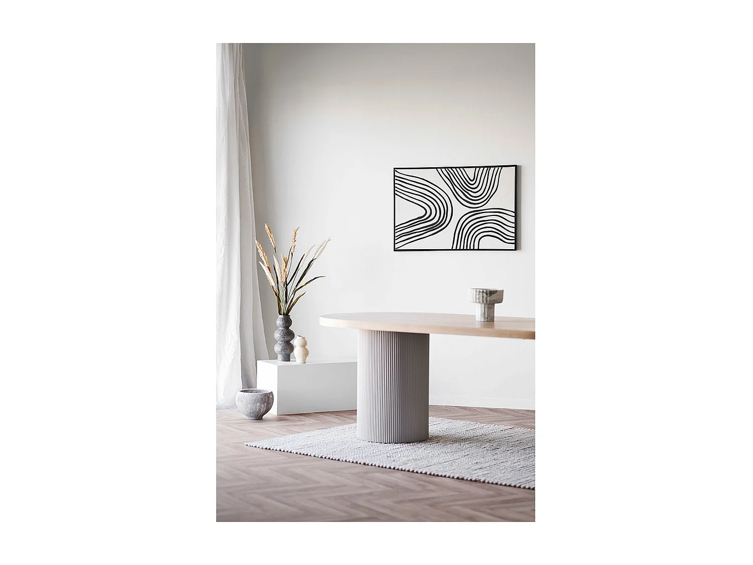 Solva table à manger couleur sable, naturel.